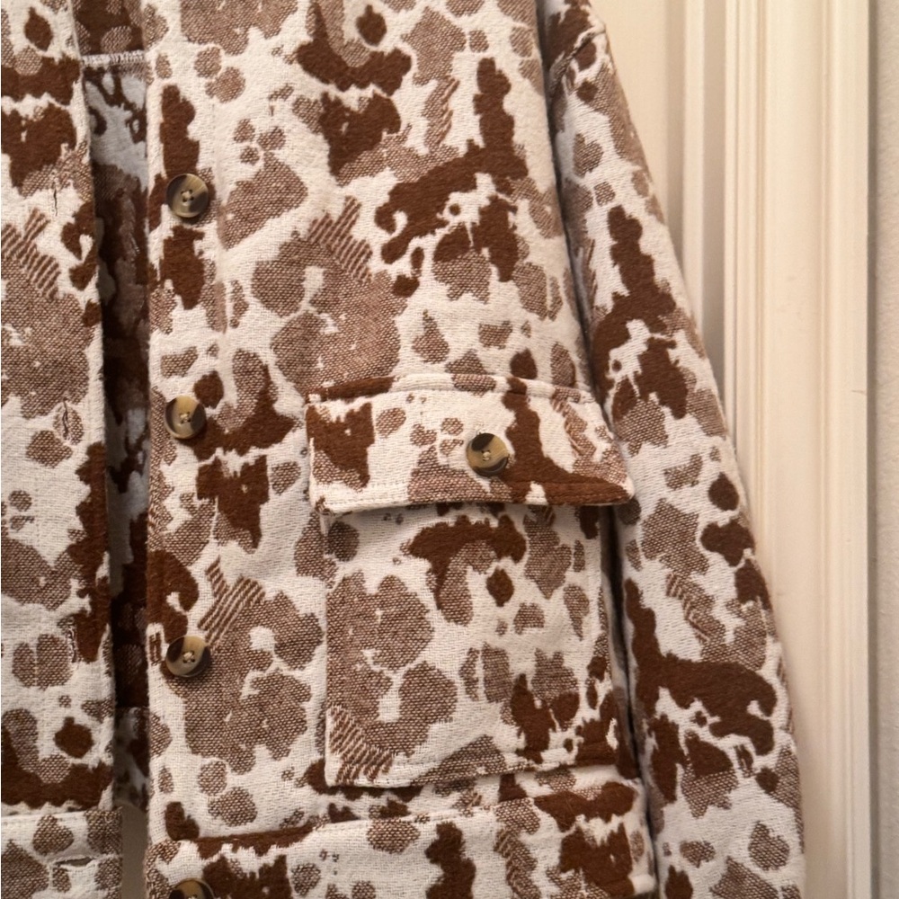 Like New Women’s Sonoma Cow Print Jacket Size XXL - Picture 4 of 6